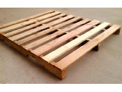 Jiangmen pallet factory explains the difference between pallet and pallet