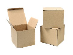 生产纸箱时，千万别损坏纸箱的四个角周围